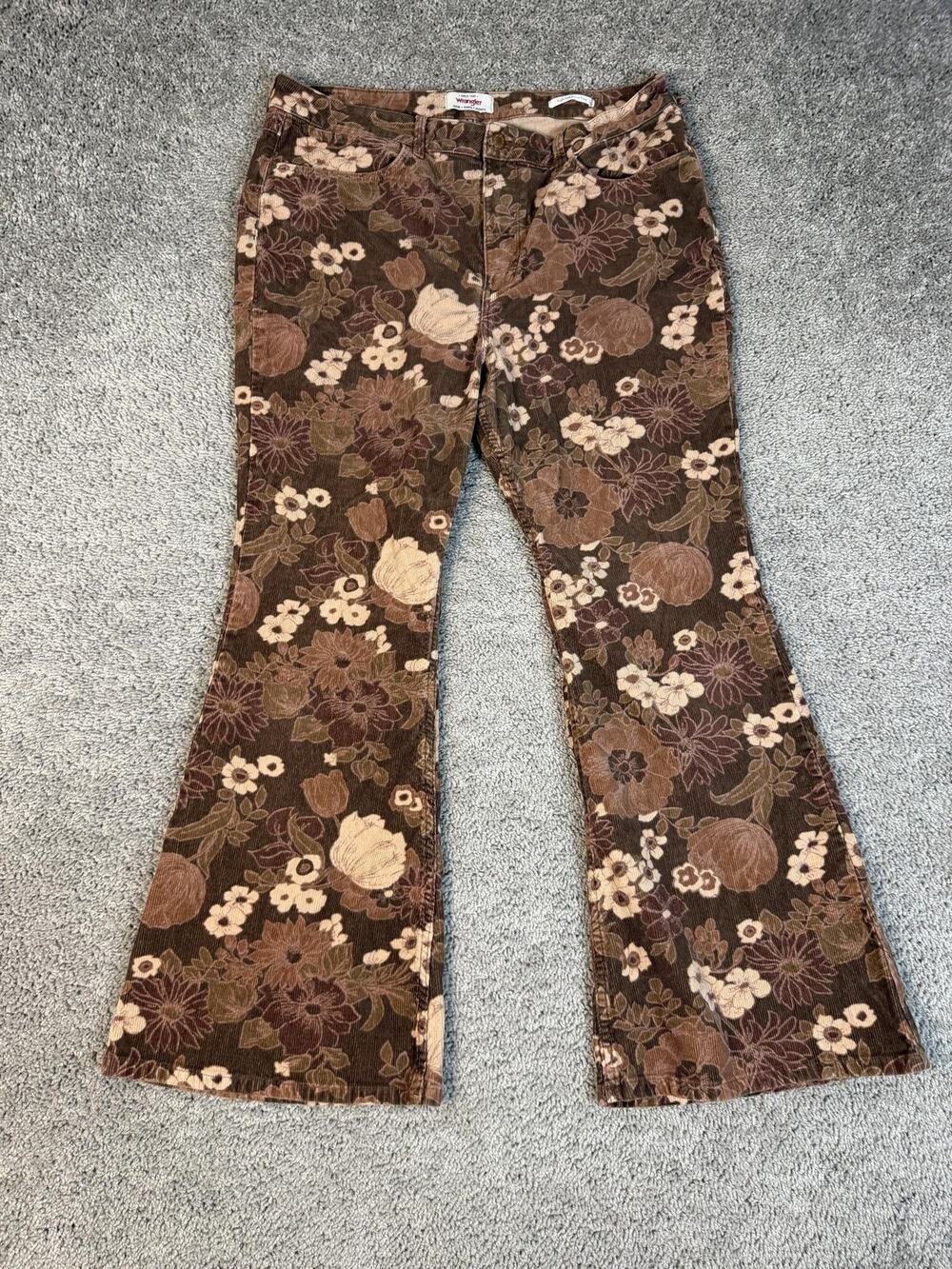 Wrangler Pants Womens 18 Brown Floral Corduroy Cropped Flare High-Rise 30 Inseam